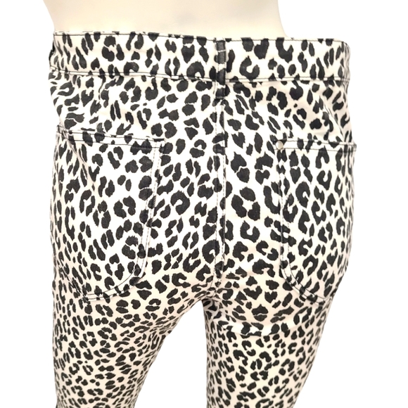 H&M White Animal Print High Waisted Skinny jeans size 10 - Picture 6 of 9